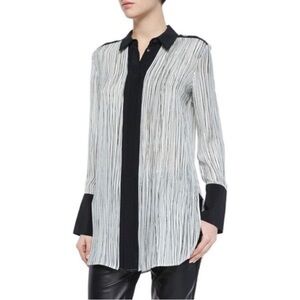Vince Black and White Silk Wavy Striped Button Down Blouse Size Small